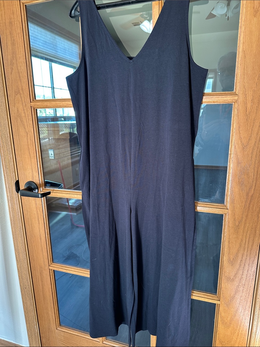 Classic Black V-Neck Sleeveless Women’s Pants Suit